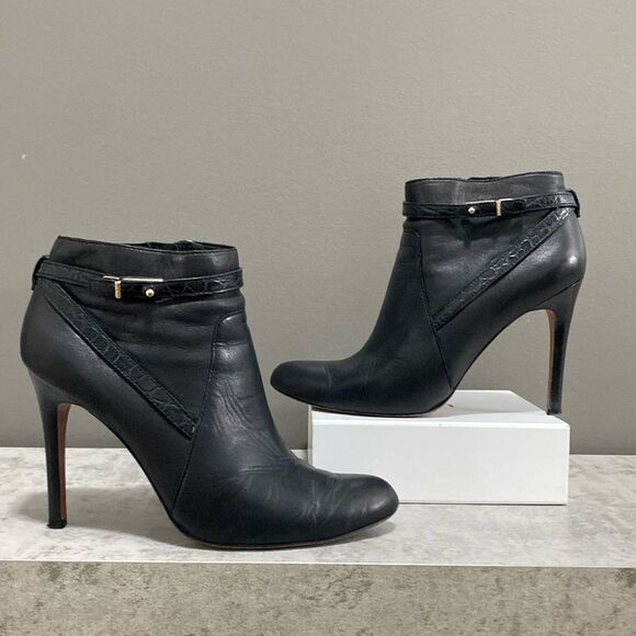 Coach Black Leather Ankle Boots/Booties Silver Hardware/Buckle Size 9 - Picture 1 of 16
